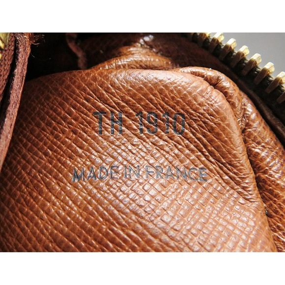 💯 % Authentic Jeune Fille Louis Vuitton Crossbody Bag - Picture 11 of 14